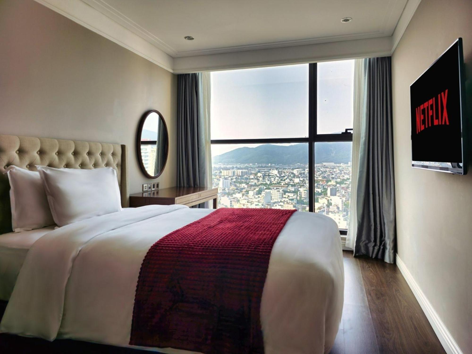 Luxury Apartment - Rooftop Swimming Pool - Beach Front - Hinata Apartment Da Nang Luaran gambar
